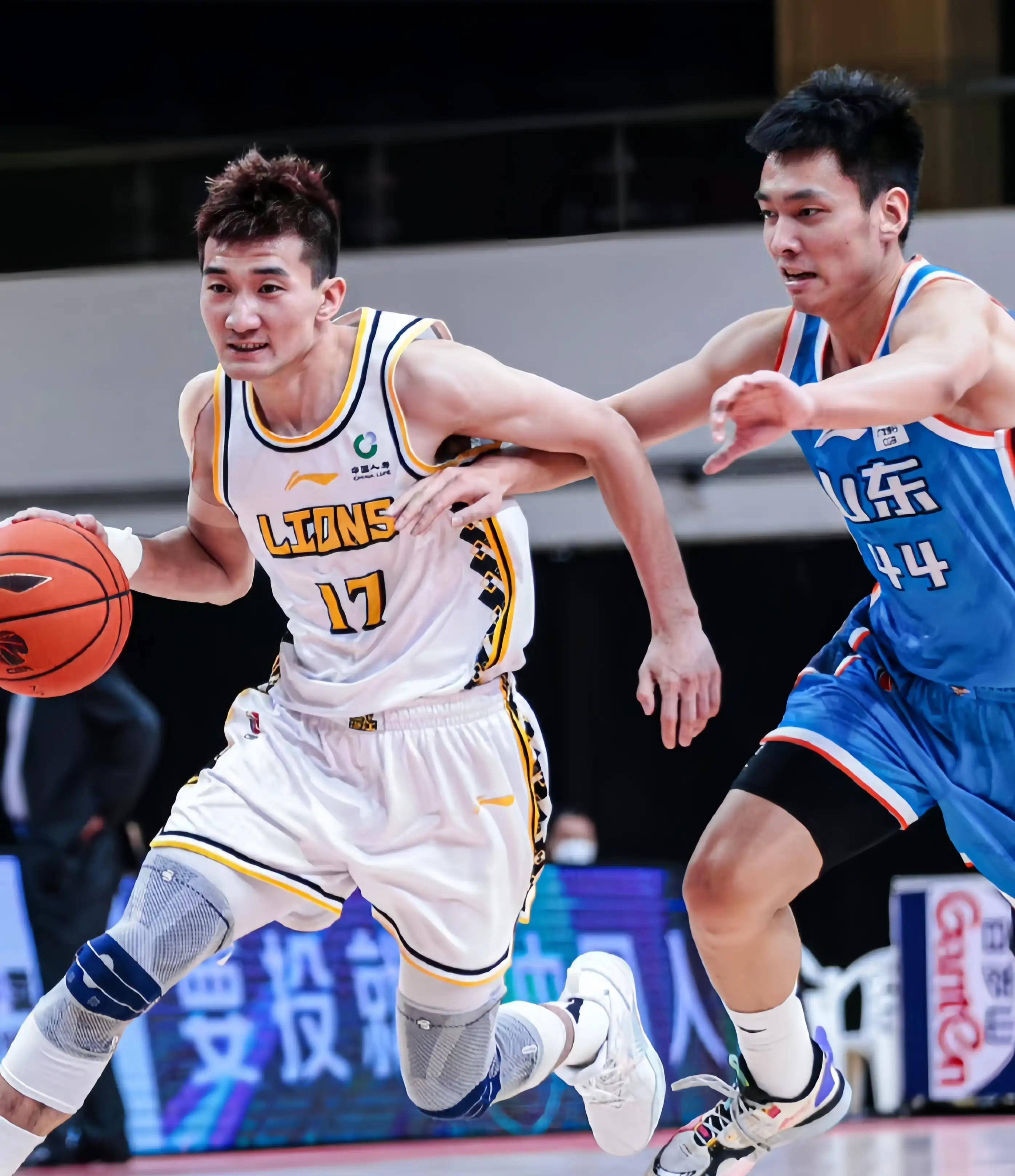 上更受限 上更受限