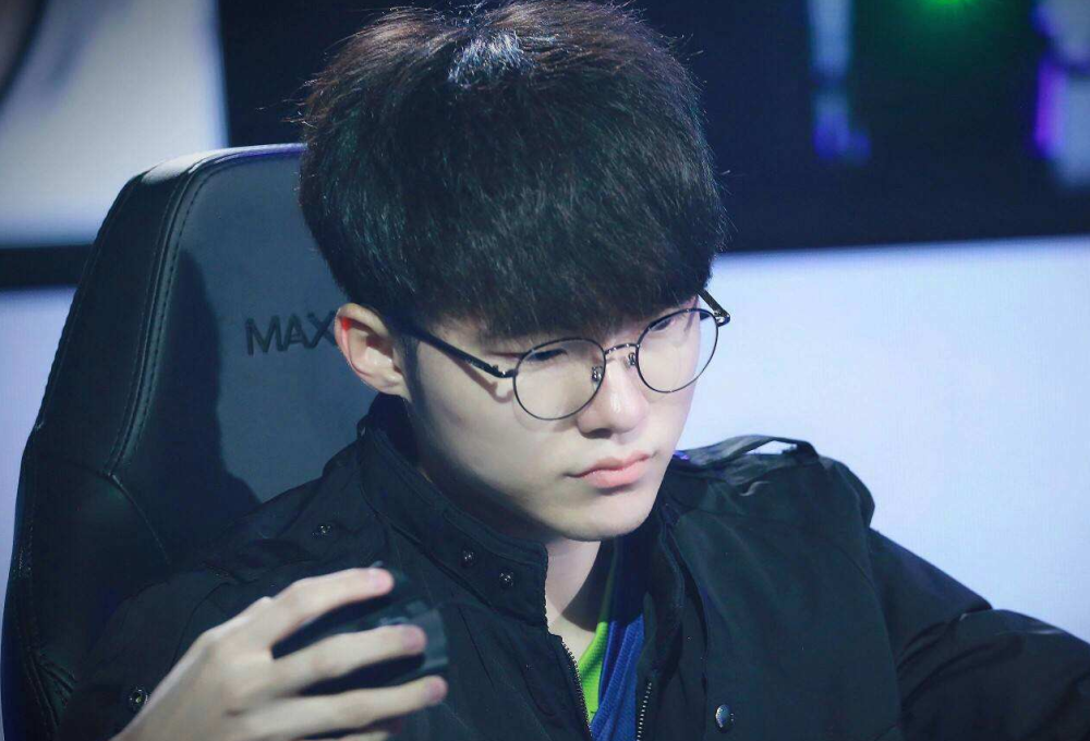 其次是比赛 其次是比赛